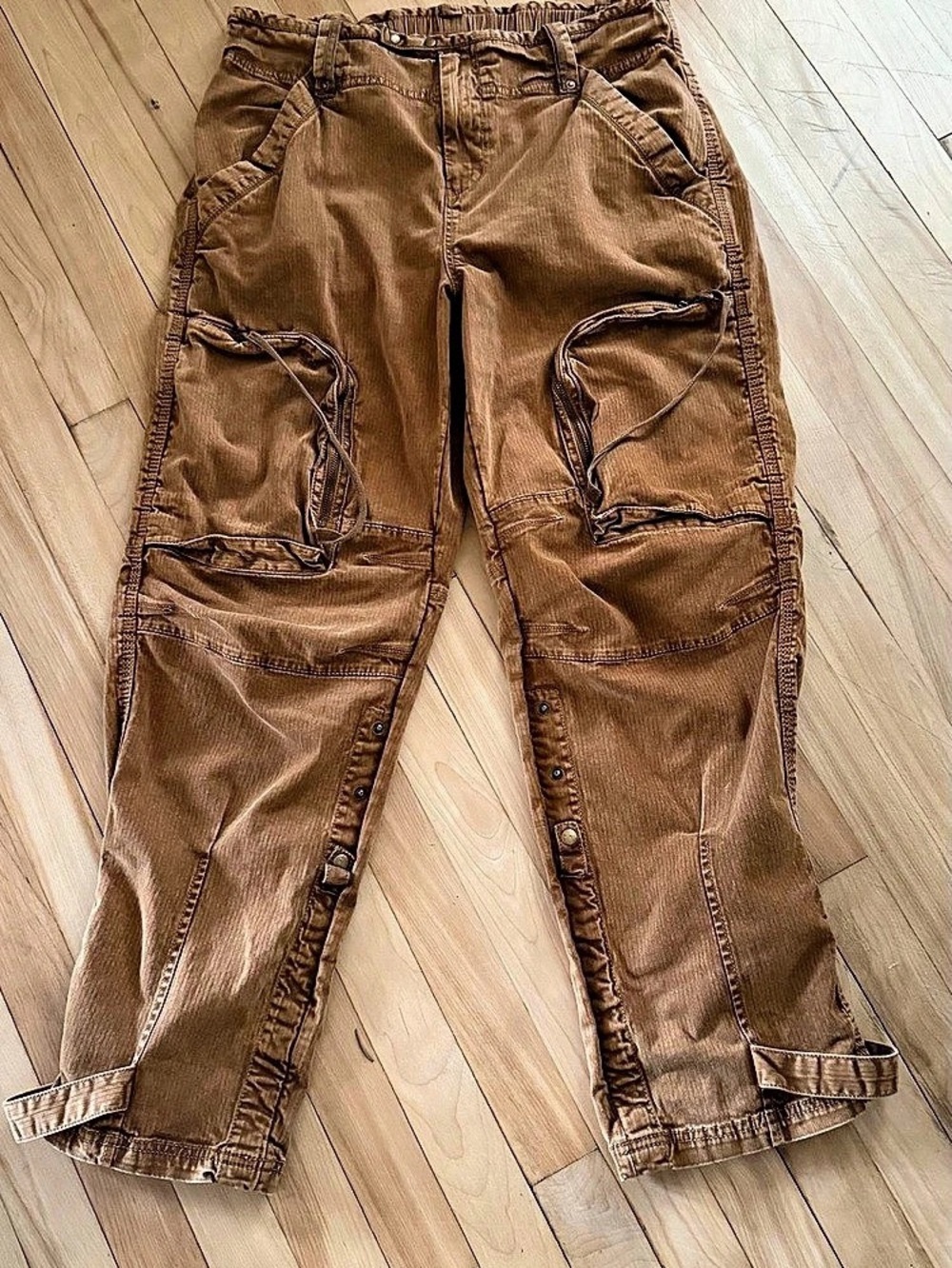 Free People We The Free Can't Compare Slouch Cargo Pants – Brown size Medium